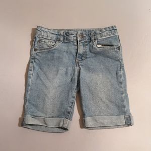 Size 6 Arizona girls capris